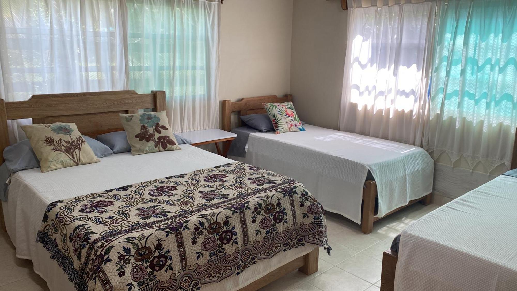 Zéfiro Hostal San Bernardo del Viento Esterno foto